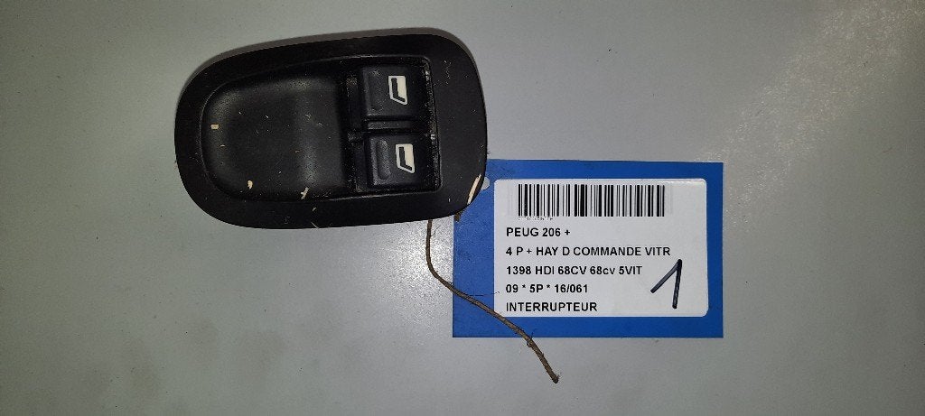 SCHAKELAAR Peugeot 206+ (2L / M) (01-2009/08-2013), Kontakt-peugeot@peugeot.com, Gebruikt, Peugeot Deutschland GmbH, Bahnhofsplatz
65423  Rüsselsheim, DE