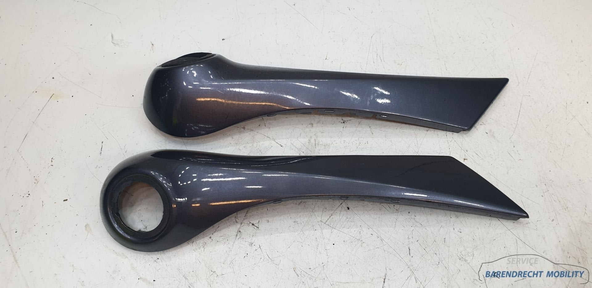 Handgreep binnenzijde Megane II Antraciet Renault 8200297158, Renault Group, Gebruikt, Contact.group@renault.com, Avenue du General Leclerc 122bis
92100  Boulogne-Billancourt, FR