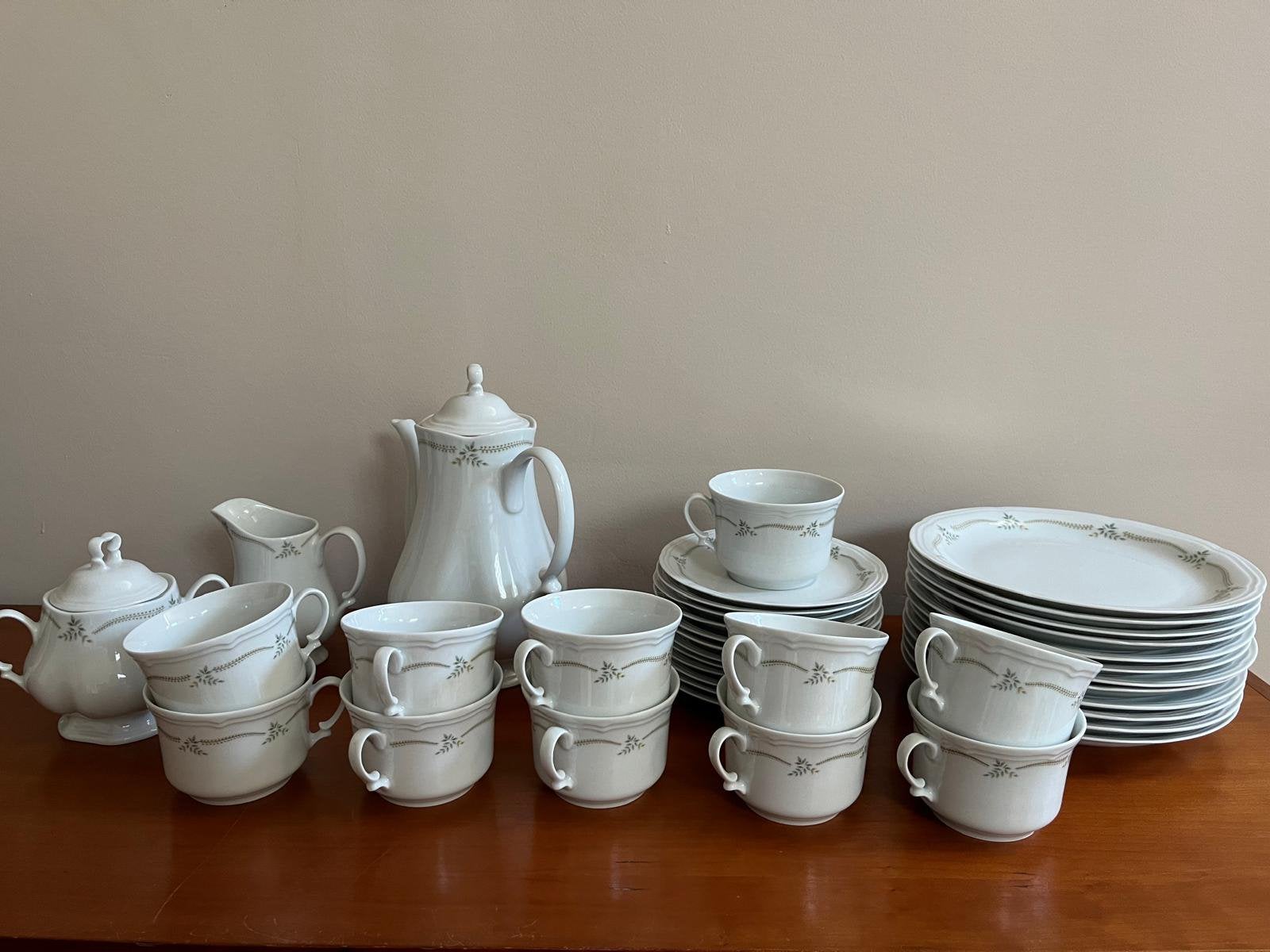 Prachtig koffie servies, Enlèvement