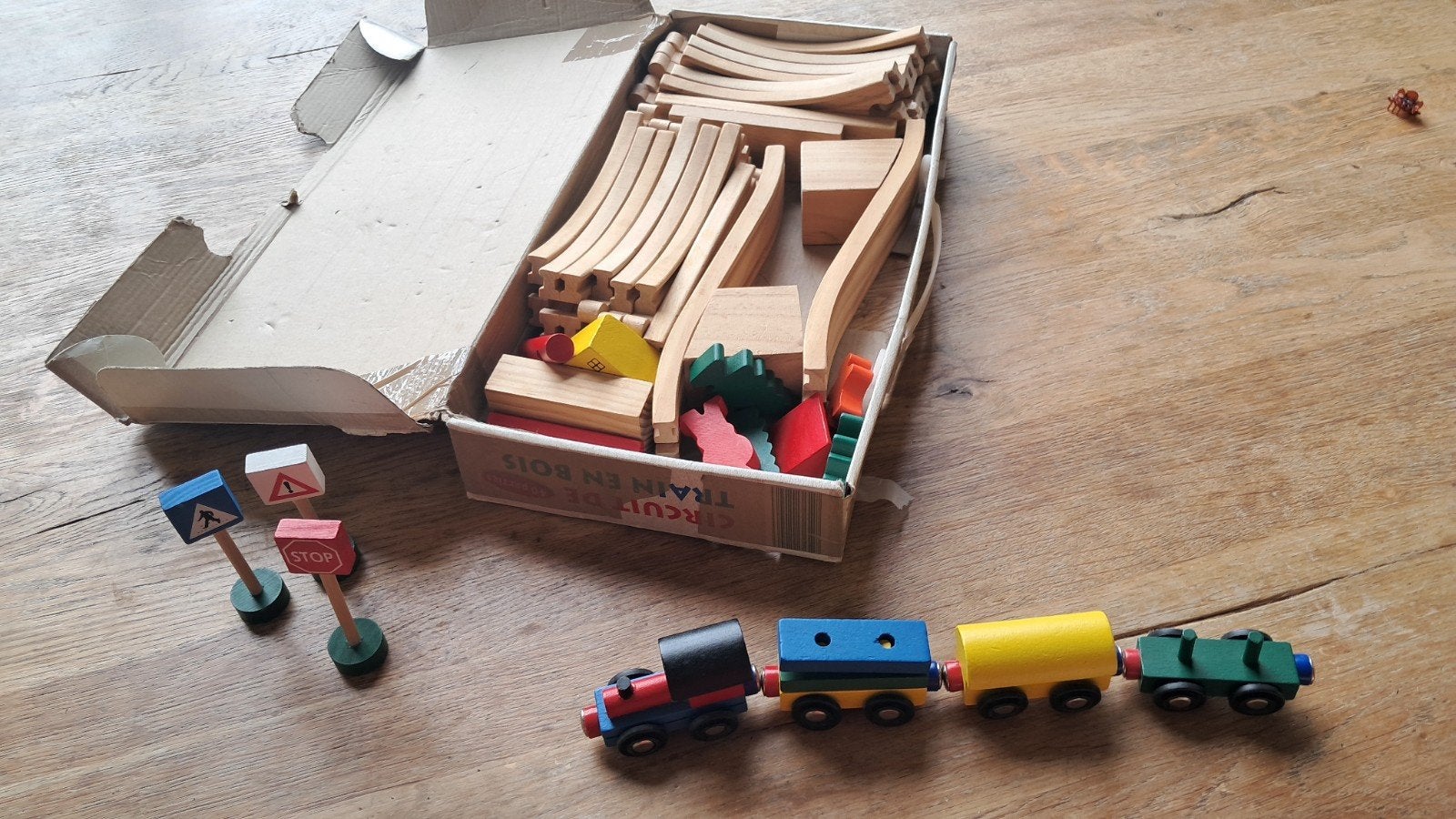 set de jeu de train en bois, Enlèvement ou Envoi, Comme neuf