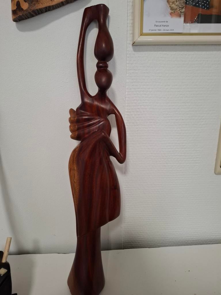 Statuette femme africaine  sculpté artisanat Guinée Conakry, Antiquités & Art, Art | Sculptures & Bois, Sculpture sur bois, Bois