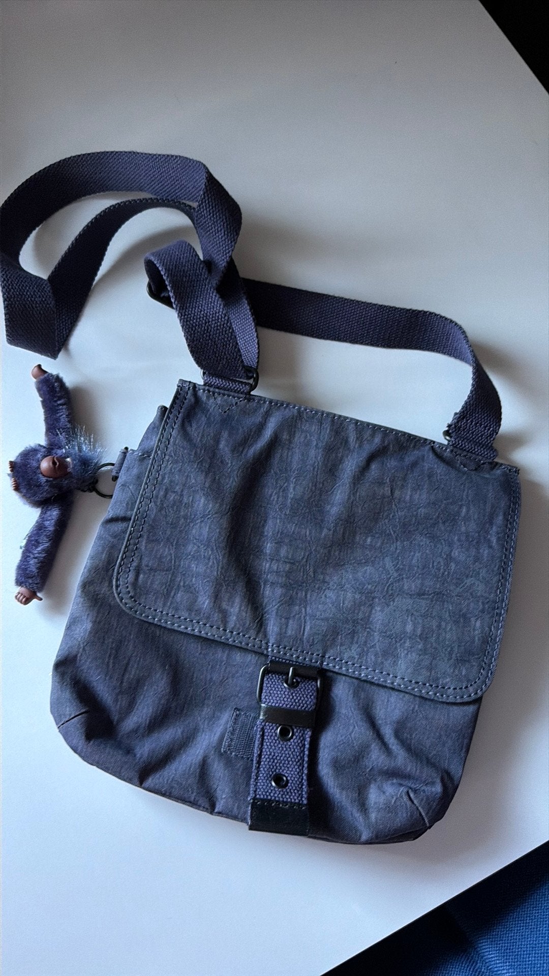 Sac à main Kipling bleu foncé, Enlèvement ou Envoi, Neuf, Kipling