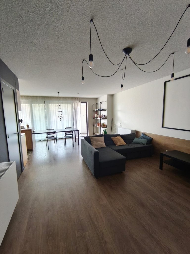 Kamer beschikbaar in Gent | Room available in Ghent, Immo, Bovenwoning, Gent, 2 kamers