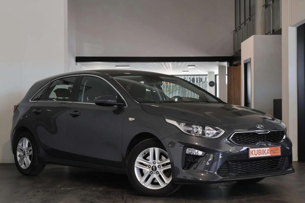 Kia Ceed cee'd Ceed 1.0 T-GDi Navi Edition ISG Camera LijnA, Autos, https://public.car-pass.be/vhr/e1650282-7719-4667-a379-7ac3ef6faf05
