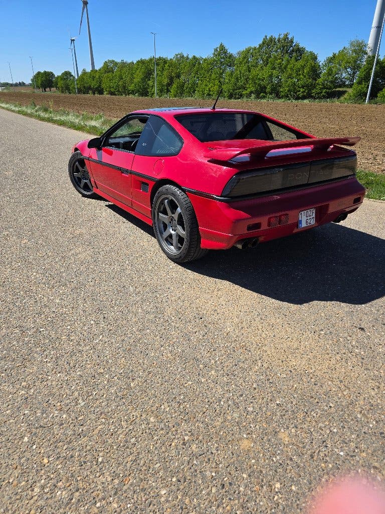 Pontiac Fiero GT, foto 2