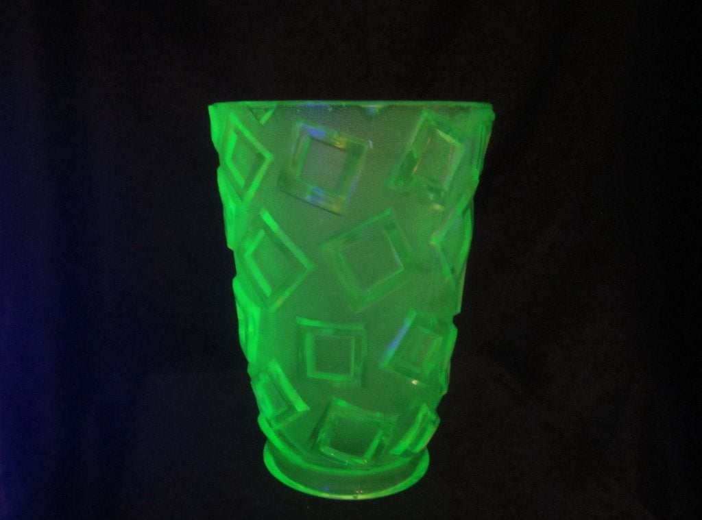 Vase  art déco en verre ouraline, géométrique, Enlèvement ou Envoi