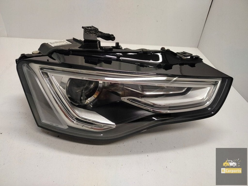 8T0941032C Audi A5 8T0 Phare droit x non torsion pour levage, AUDI AG, Auto-Union-Strasse 1
85045  Ingolstadt, DE, Audi, Utilisé