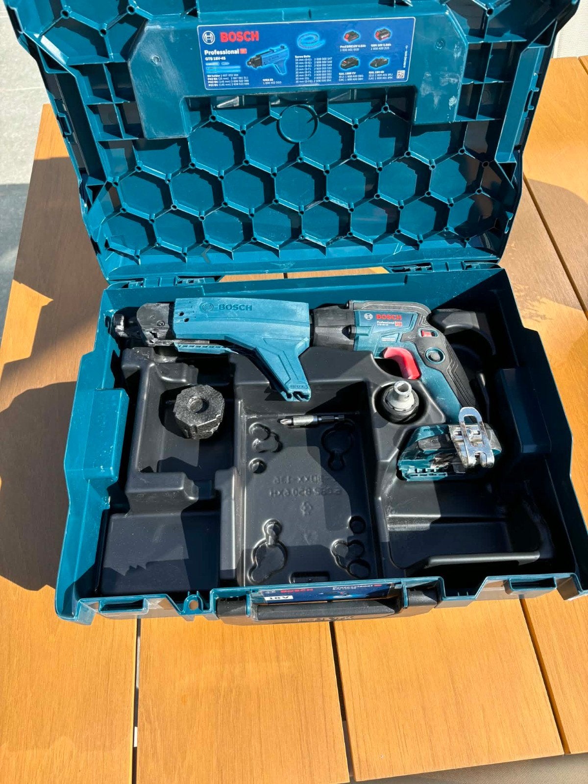 Bosch Professional GTB 18V-45 + GMA 55 + 2 000 vis, Bricolage & Construction, Enlèvement, Comme neuf, Foreuse et Perceuse