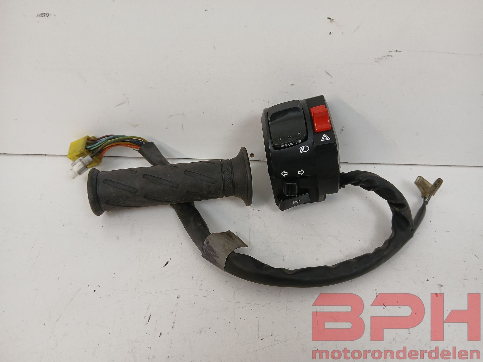 Stuurschakelaar links Suzuki GSX-R 600 750 L1 L2 L3 L4 L5 L6, -, Utilisé, -, -
