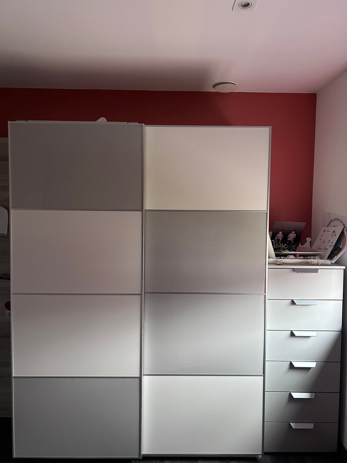 IKEA kledingkast + dressoir, Ophalen, Zo goed als nieuw