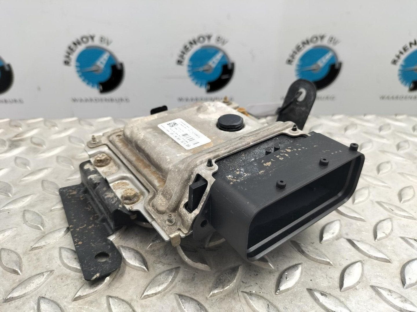 FORD KUGA TITANIUM 2.0 DIESEL 6BAK COMPUTER ECU 2020, Ophalen of Verzenden, Gebruikt, ARN erkend