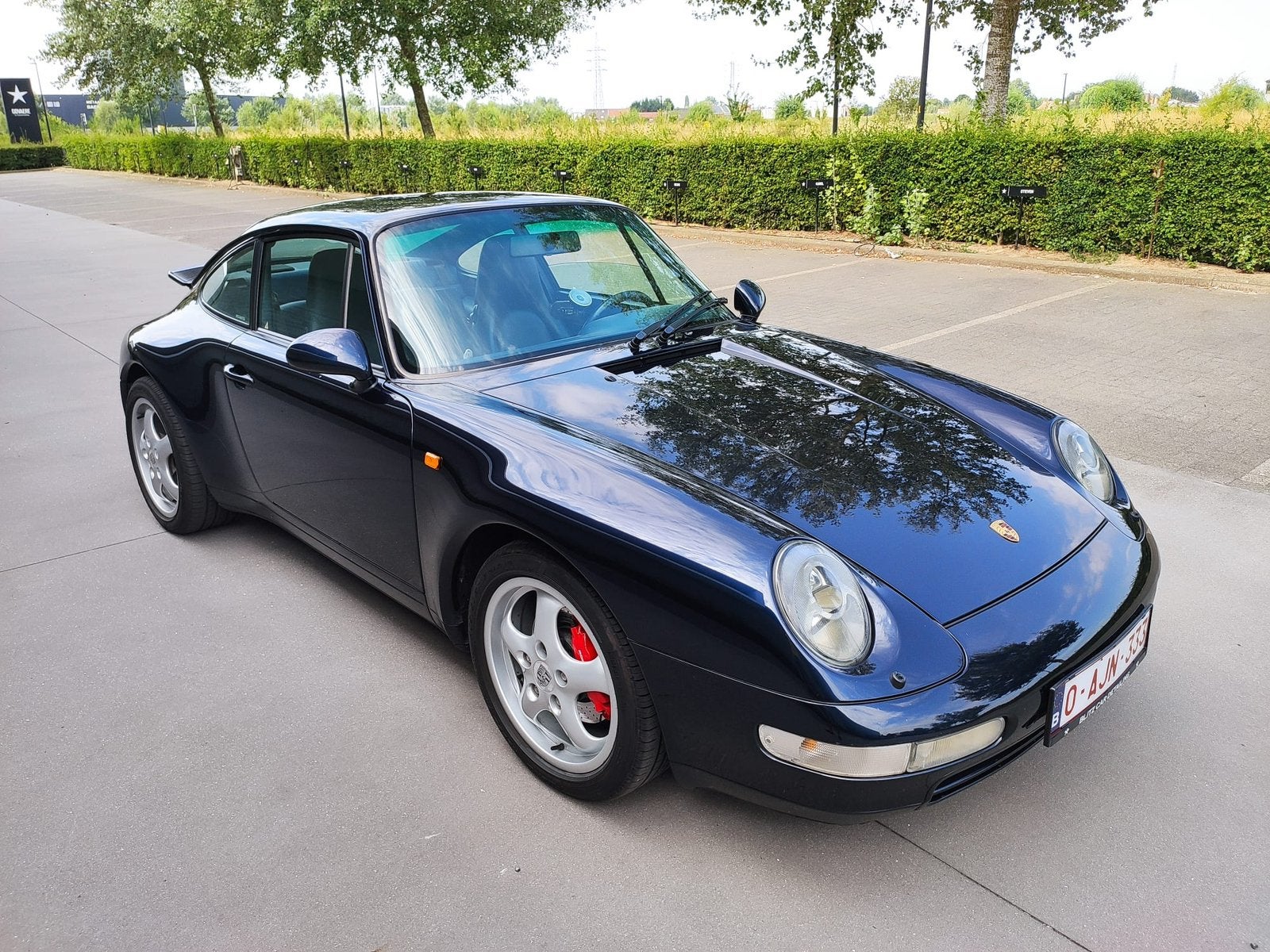 Première peinture manuelle de la Porsche 993 Carrera 2, Achat, Air conditionné, Particulier, Coupé