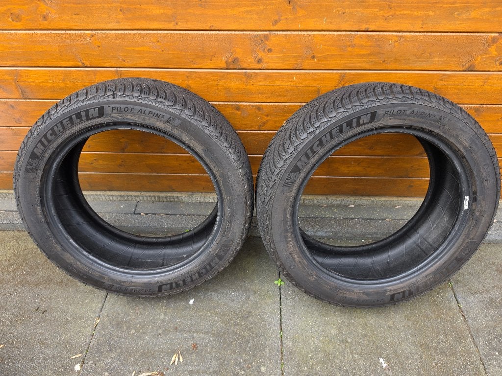 Michelin pilot alpin 5 245/45R18, Auto-onderdelen, Banden en Velgen, Ophalen, 18 inch, Winterbanden, Band(en)