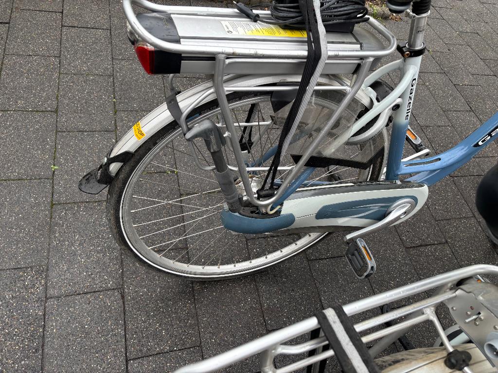 2 elektronische fietsen, Fietsen en Brommers, Ophalen, Zo goed als nieuw, 50 km per accu of meer, Gazelle