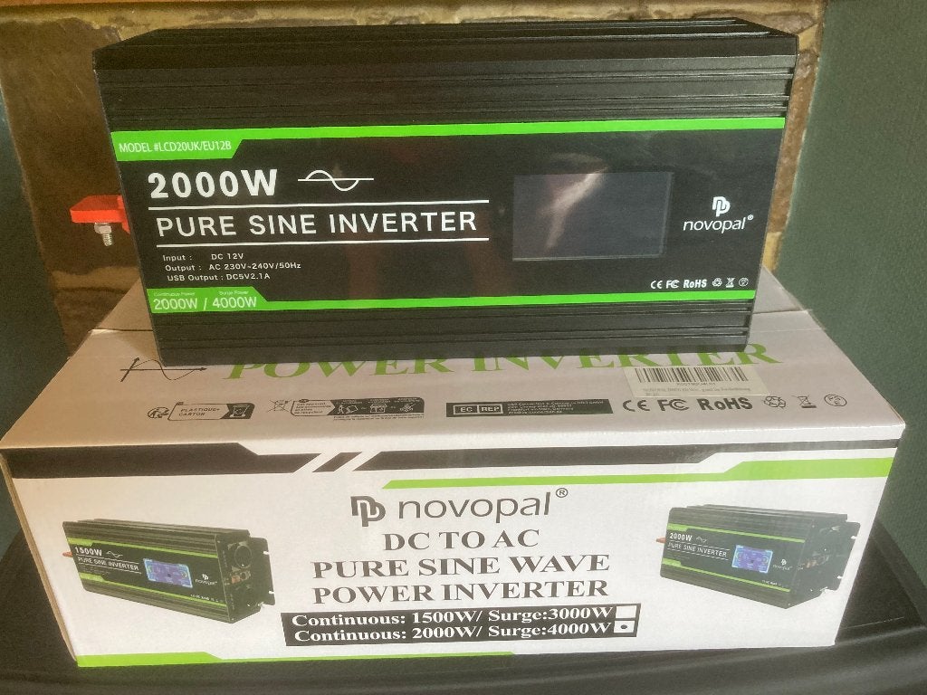 Convertisseur / onduleur 12 v / 220 v pure sinus de 2000 w, Enlèvement, Neuf