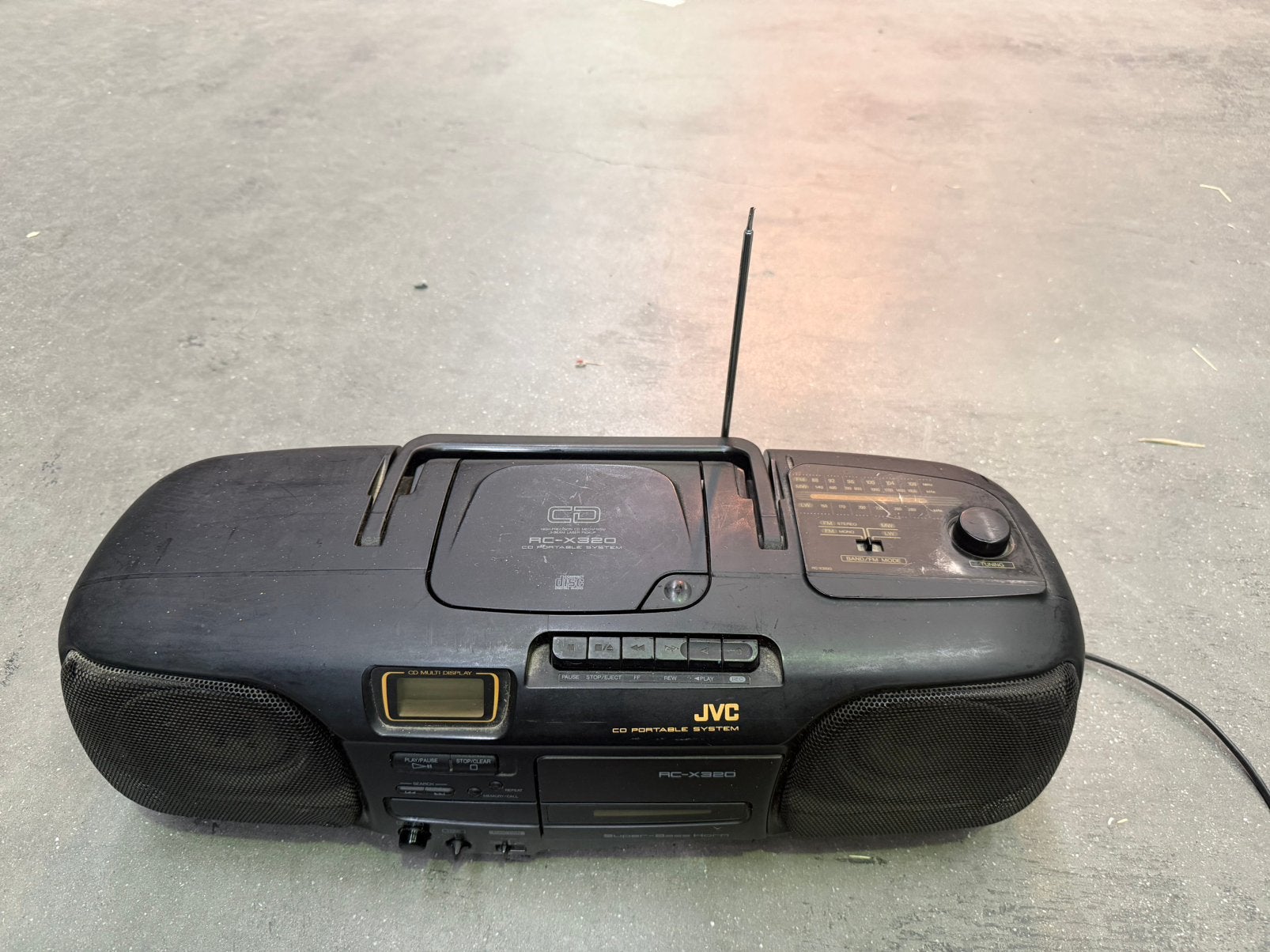 CASSETTE CD JVC RC-X320, Enlèvement, Comme neuf, Radio