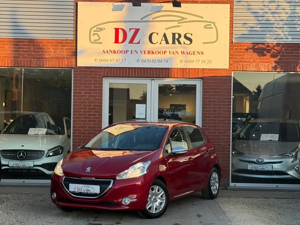 PEUGEOT 208 STYLE 1.2I 82CH |NAVI | BLUETOOTH | CLIME | LED, Rouge, Achat, Euro 6, Entreprise