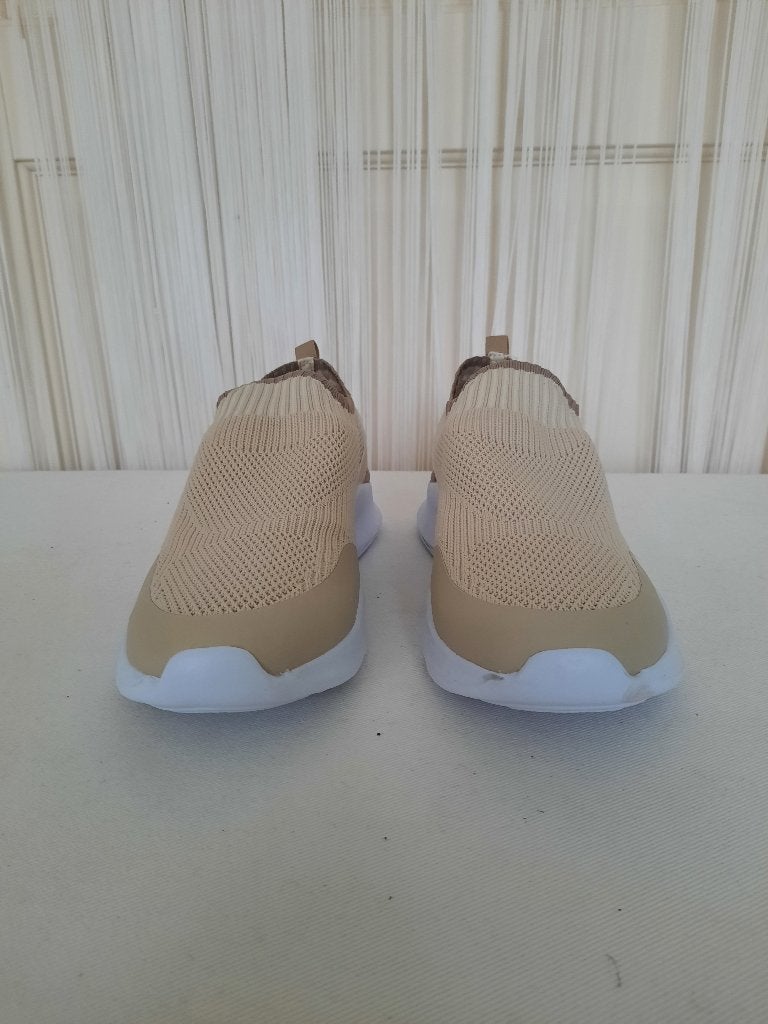 muiltjes / beige / 39, Kleding | Dames, Nieuw, Ophalen of Verzenden, Instappers, Beige