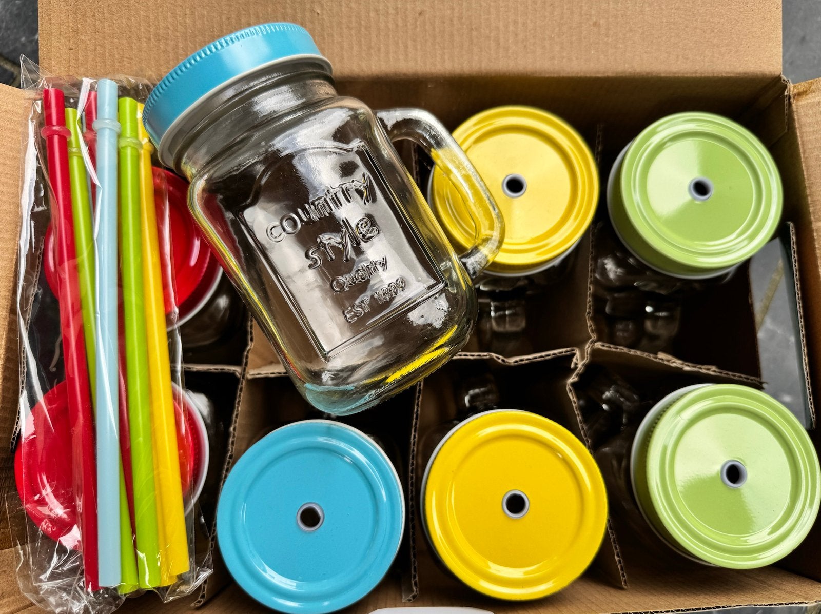 8 bocaux à boire avec couvercles et pailles – 47 cl, Enlèvement ou Envoi, Neuf