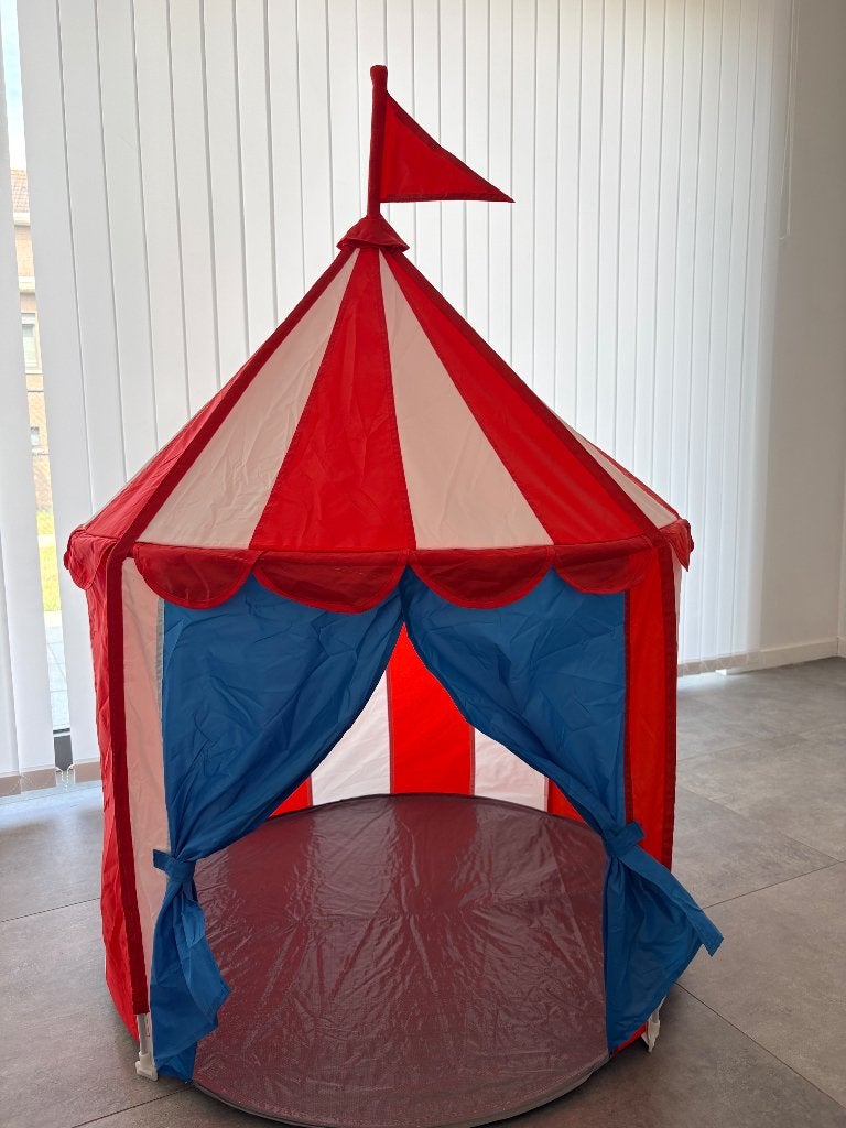 Tente de cirque IKEA, Enfants & Bébés, Jouets | Tentes de jeu, Enlèvement, Comme neuf