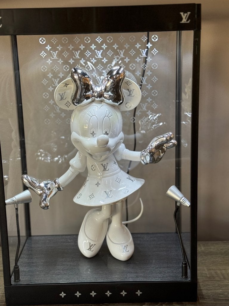 Louis Vuitton Minnie, Antiquités & Art, Art | Objets design, Enlèvement, Blanc, Plastique, Numéroté