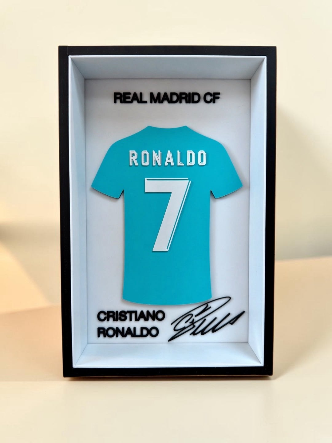 Ronaldo - real madrid shirt + handtekening, Collections, Enlèvement ou Envoi, Neuf, Autres types