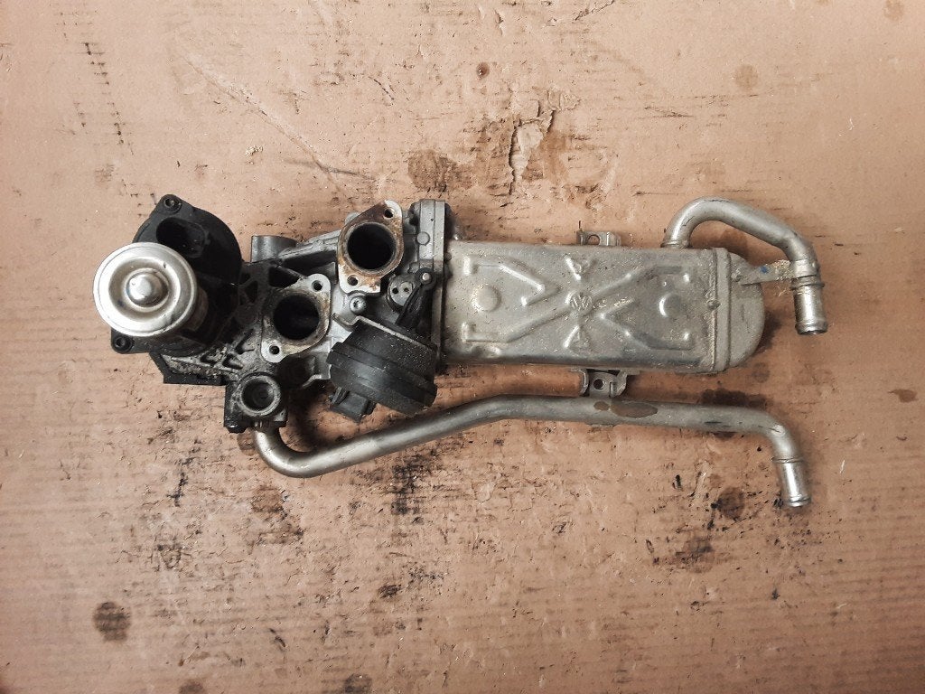 VANNE EGR Volkswagen Golf VI (5K1) (30L131512D), Volkswagen, Volkswagen AG, Utilisé, Kundenbetreuung@volkswagen.de