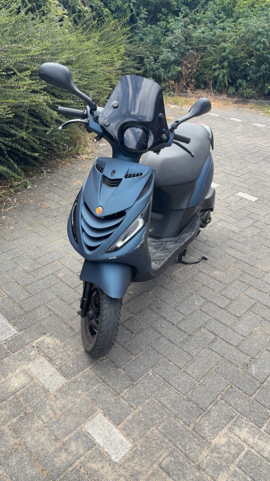 piaggo zip 50cc 4t brom NL, Fietsen en Brommers, Ophalen, Zo goed als nieuw, Zip