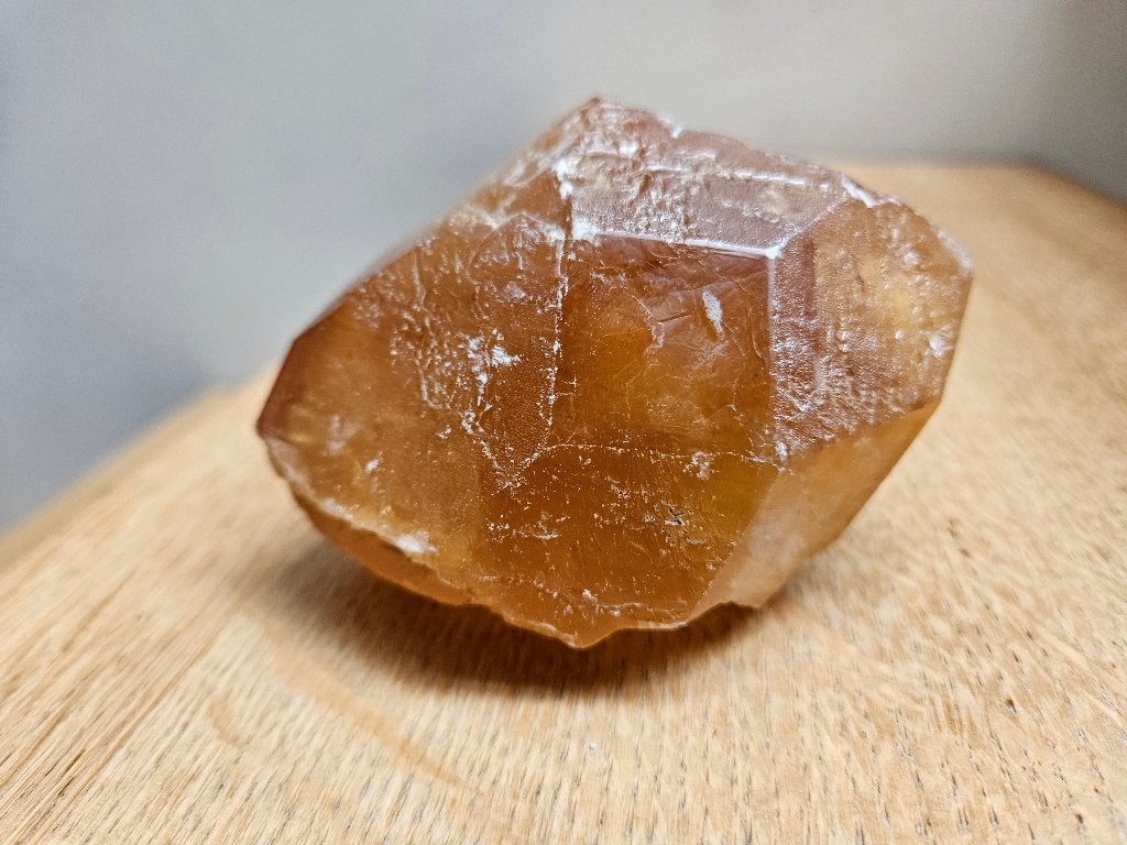 Calciet - Steengroeve LePoivre in Biesmerée (Namen), Verzamelen, Ophalen of Verzenden