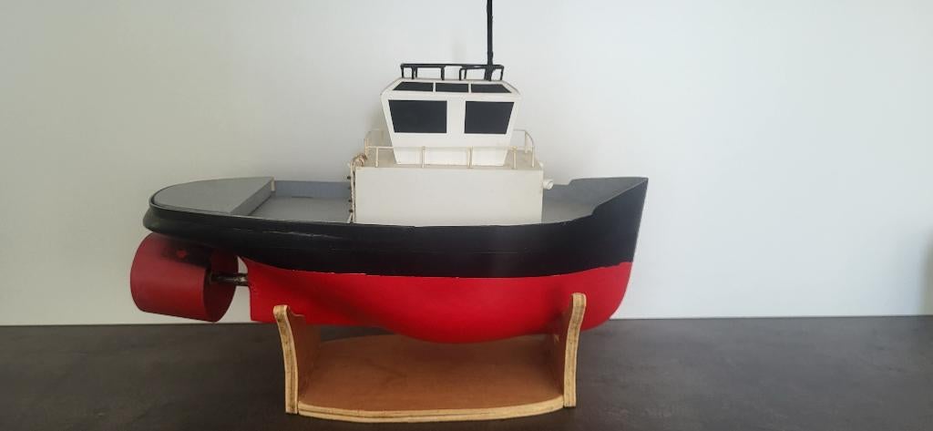 bateau à moteur électrique télécommandé avec éclairage, Enlèvement, Comme neuf, 1:50 à 1:200, Autres marques