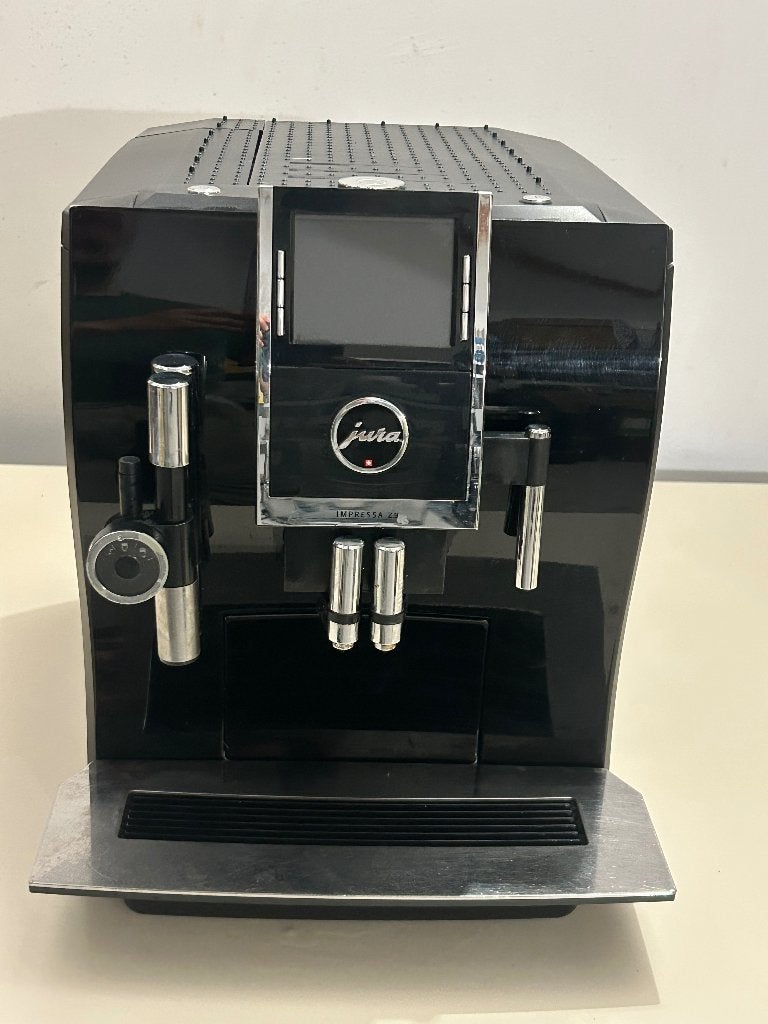 Jura IMPRESSA Z9 noire, Electroménager, Réservoir d'eau amovible, Enlèvement ou Envoi, Cafetière, 10 tasses ou plus