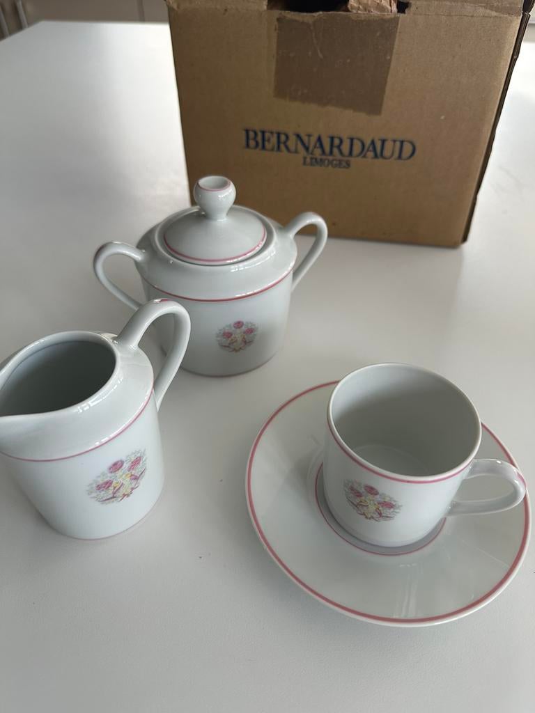 Bernardaux Limoges Romances - 12 tassen suiker en melkpot, Ophalen