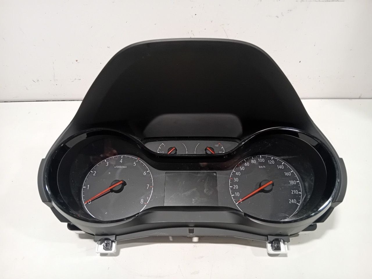 Cockpit Opel Corsa, Auto-onderdelen, Onderdelen@venauto.nl, Van der Ven Autorecycling B.V., Gebruikt, Ettenseweg 76, 4706 PB Roosendaal, The Netherlands