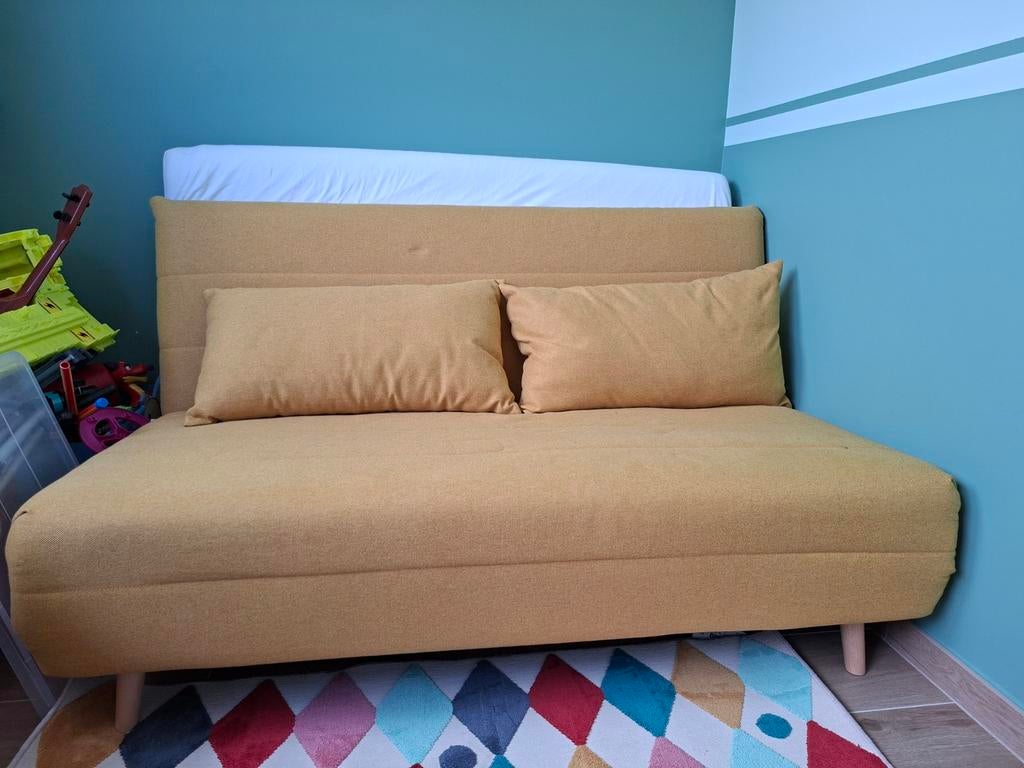 Slaapbank logeerbed Nio, Ophalen