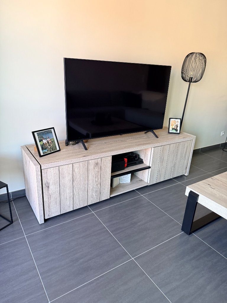 Tv-meubel, Ophalen, 150 tot 200 cm, Zo goed als nieuw, Minder dan 100 cm