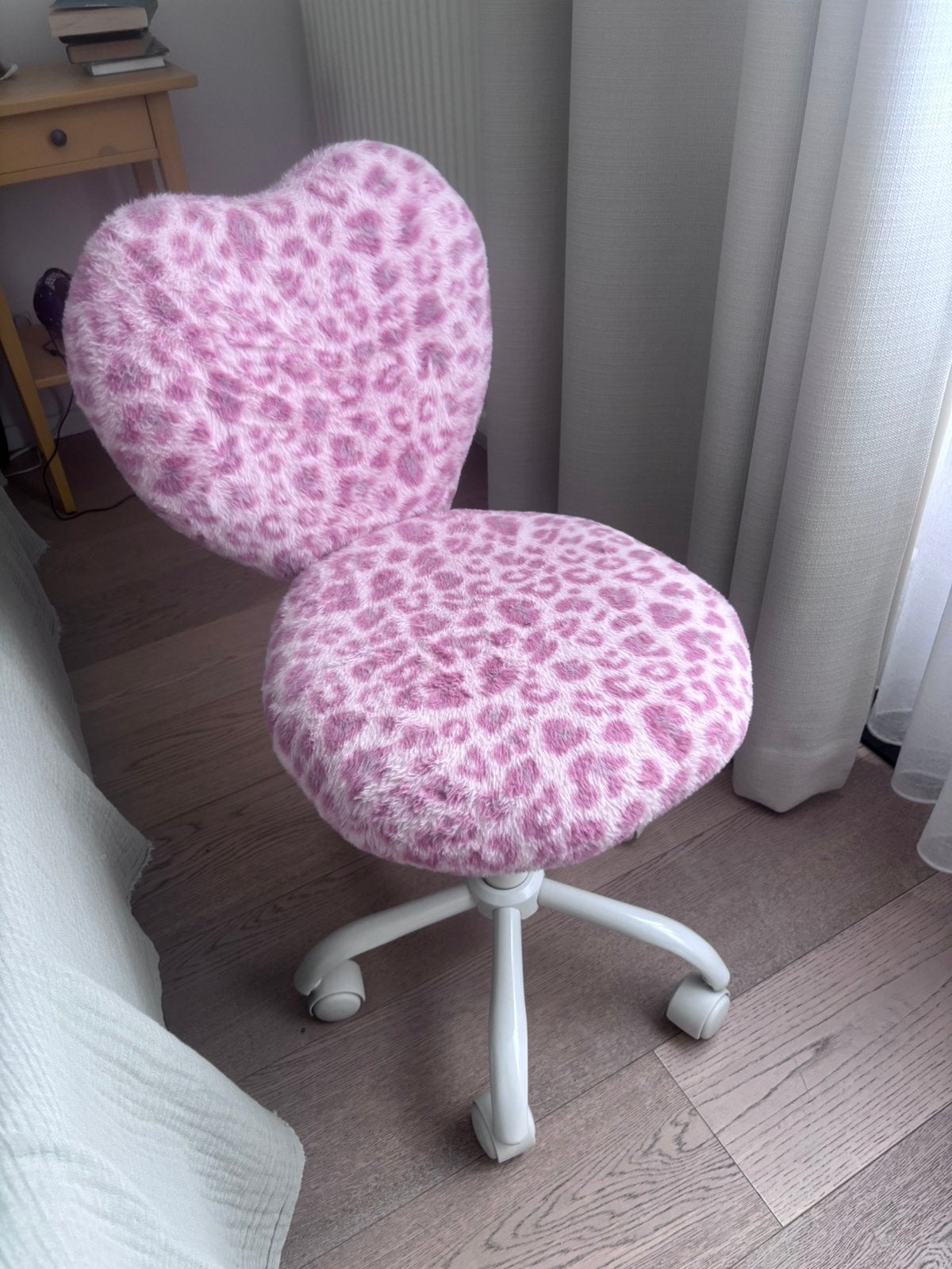 Petite chaise de bureau pour le filles jusqu’a 8 ans, Ophalen, Zo goed als nieuw, Bureaustoel