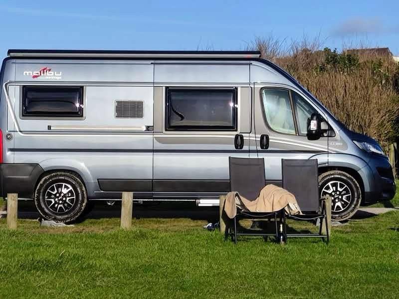 Malibu Carthago 600 campervan, Ringverwarming, Douche, Carthago, Particulier