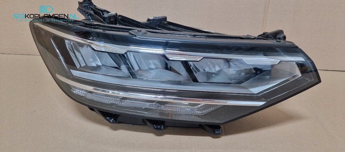 VW Volkswagen Passat B8 Facelift Full Led Koplamp rechts, Volkswagen, -, Utilisé, -
