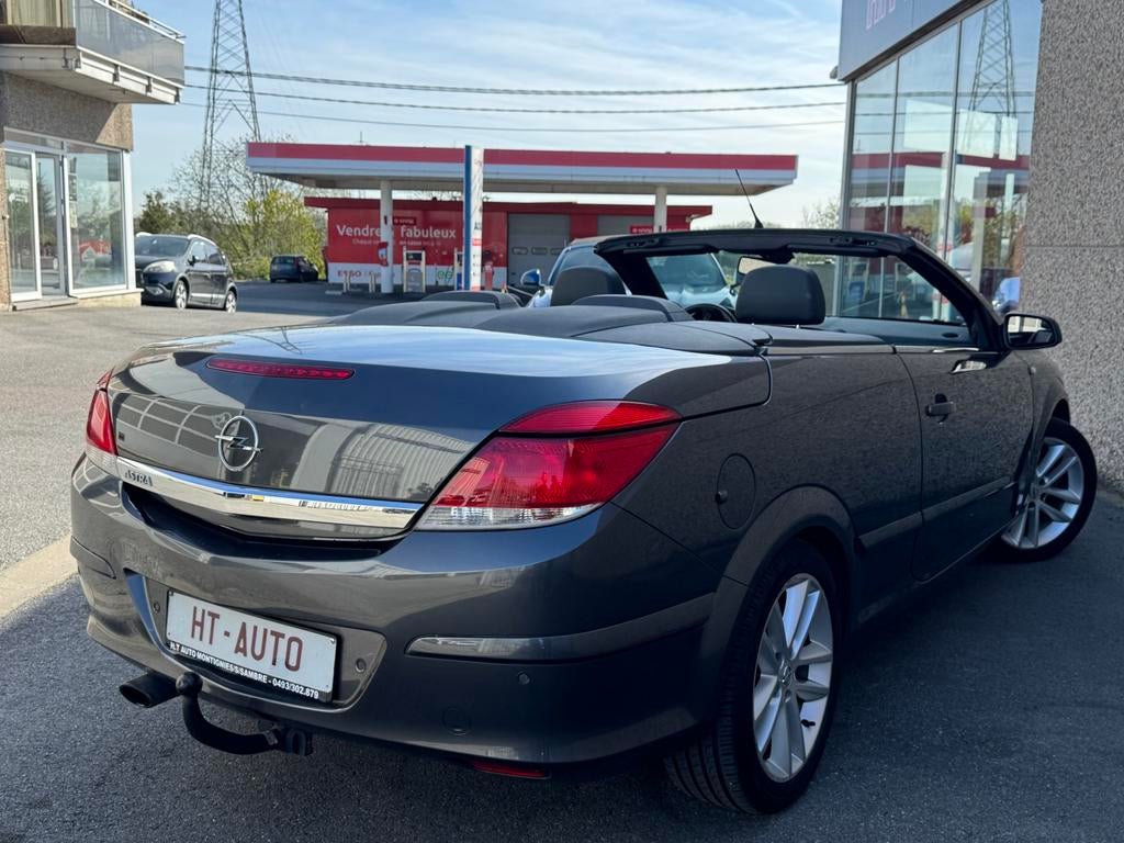 Opel Astra TwinTop 1.6i/Cabriolet/Airco/Benzine, Auto's, Voorwielaandrijving, 4 zetels, Zwart, 4 cilinders