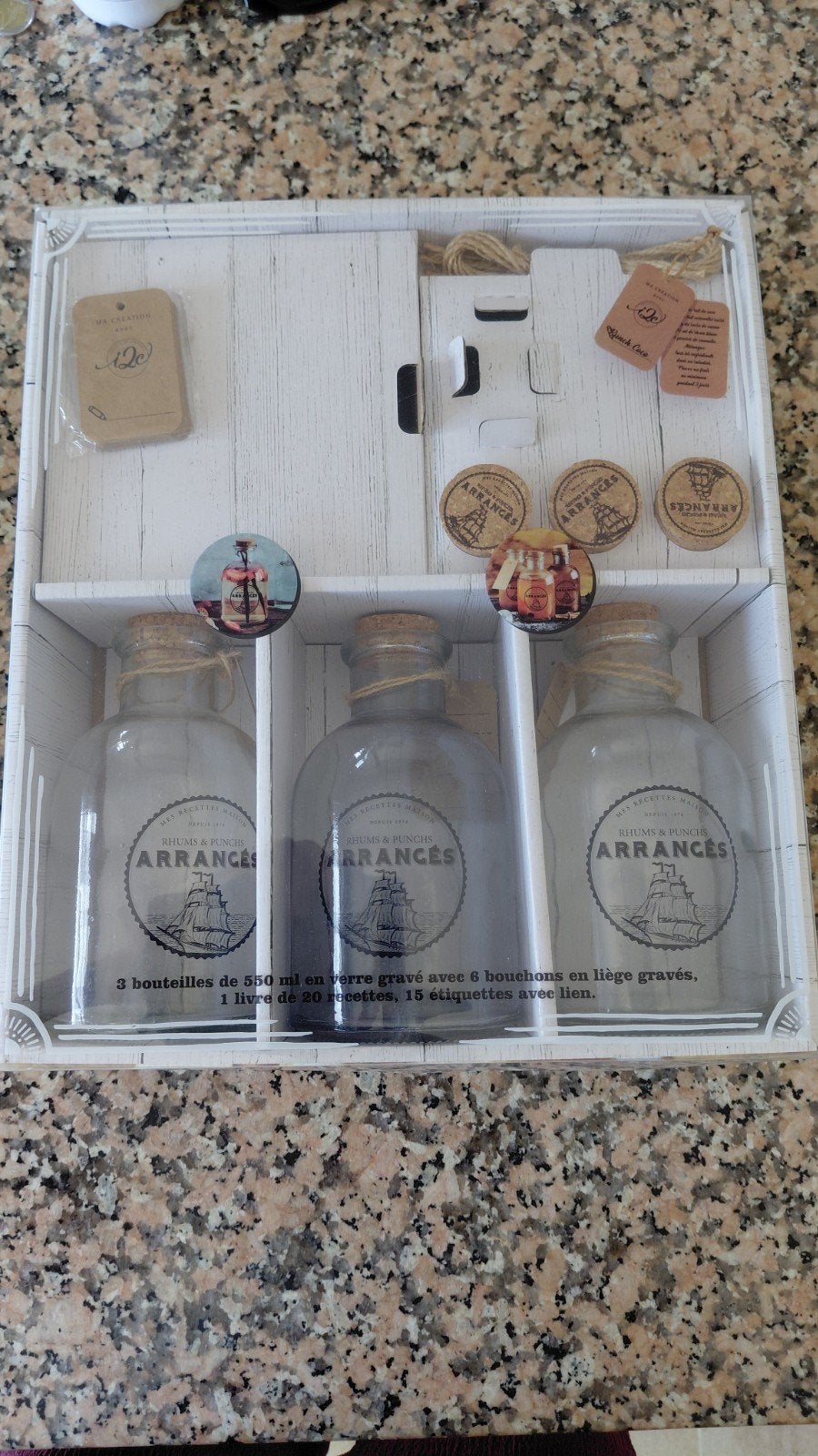 Kit de fabrication de rhum jamais utilisé, Ophalen