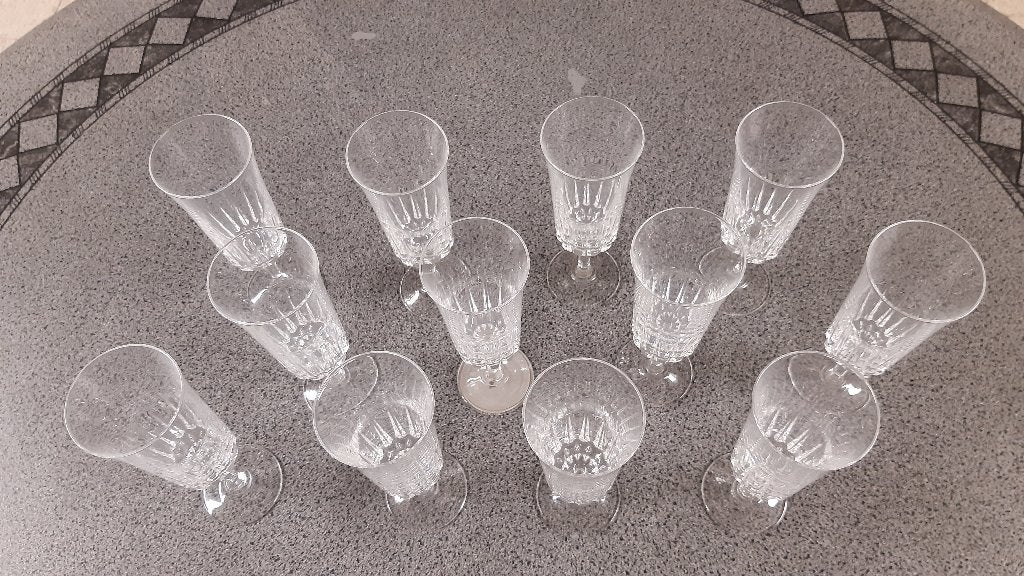 Service à verres, Enlèvement