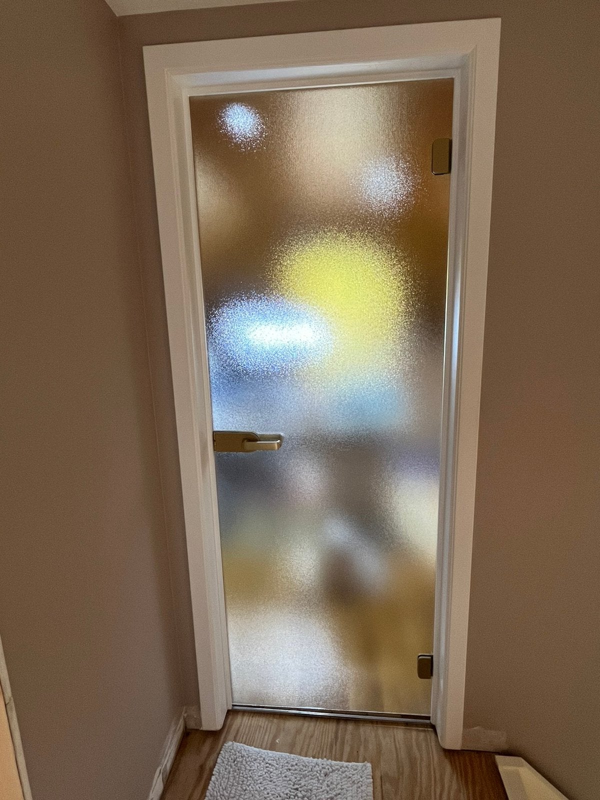 Porte en verre avec sa quincaillerie complète, Bricolage & Construction, Comme neuf, Verre, Enlèvement, Moins de 80 cm