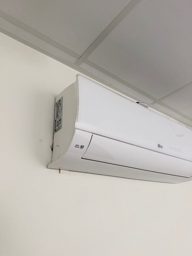 LG Dual Inverter airco in zeer goede staat., Electroménager, Enlèvement, Comme neuf