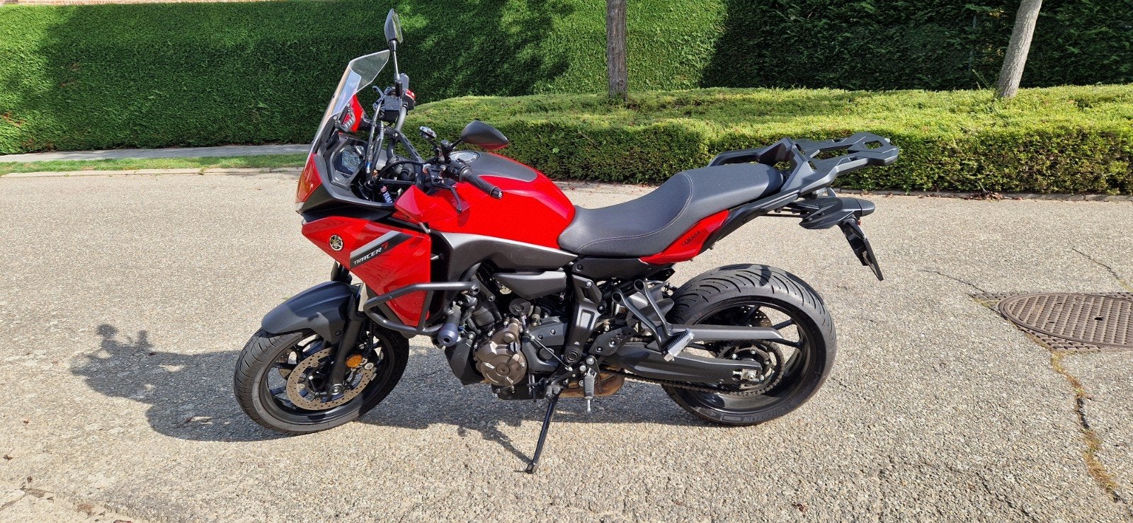 Yamaha Tracer 700 Rood / 2022-07 / 3.756km, Motoren, 700 cc, 2 cilinders, Gebruikt, ABS