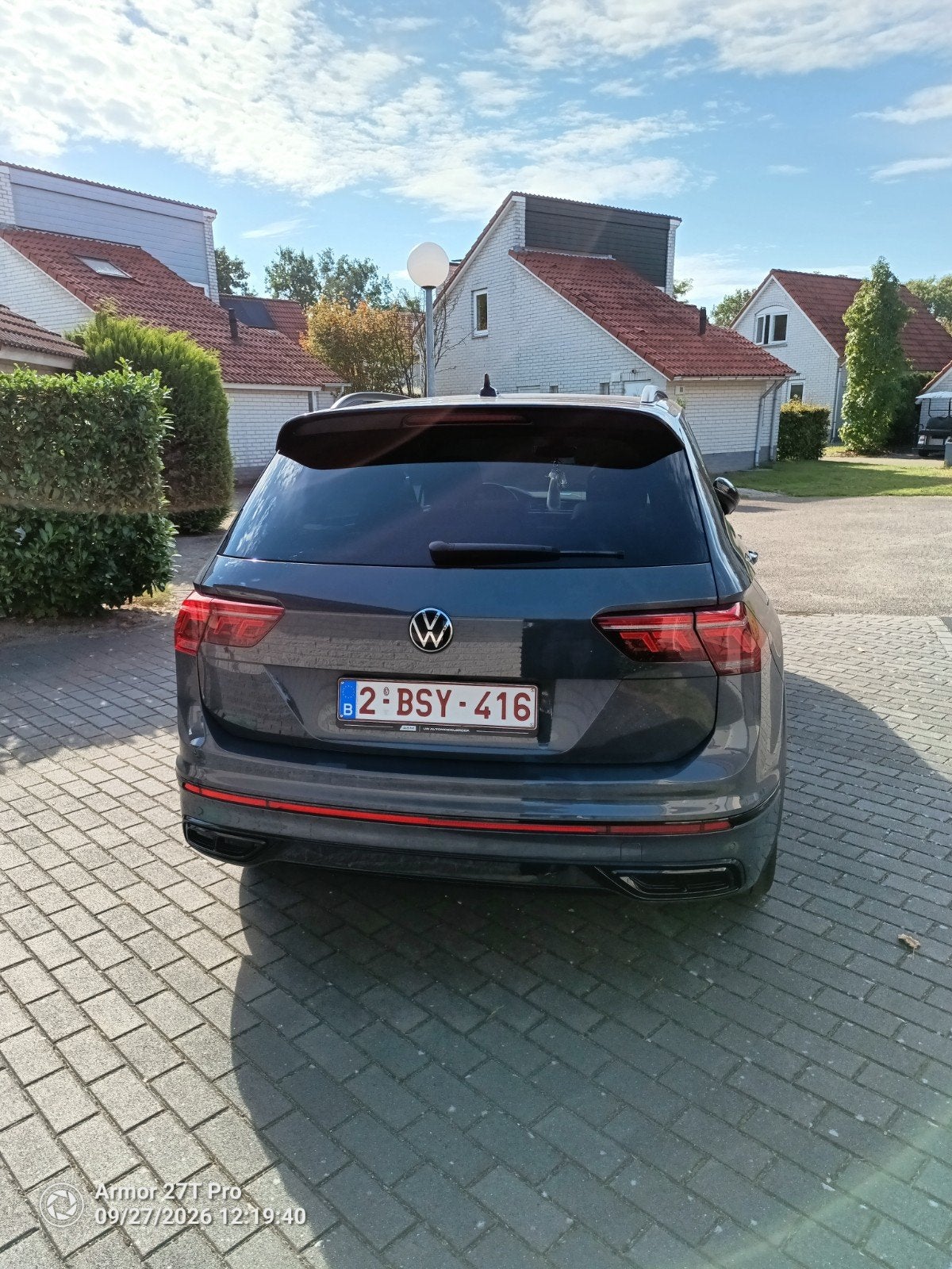 Volkswagen Tiguan r Line bj 2022 automaat, Auto's, Parkeerassistent, Euro 6, Overige kleuren, Grijs