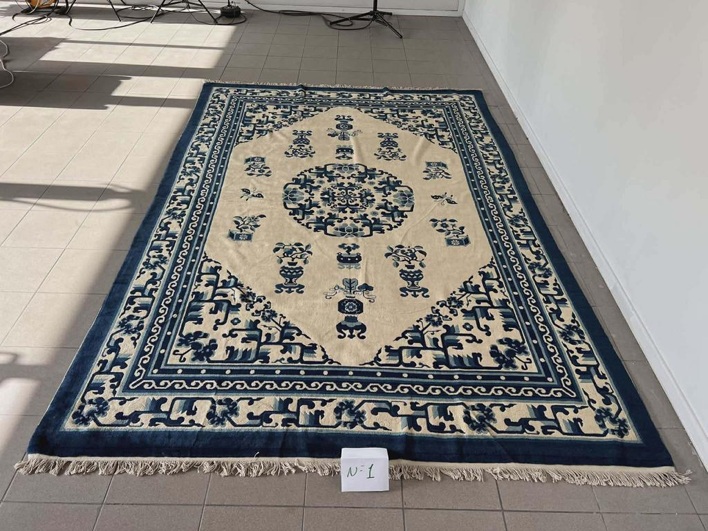Lot de tapis chinois noués à la main Pékin, Enlèvement