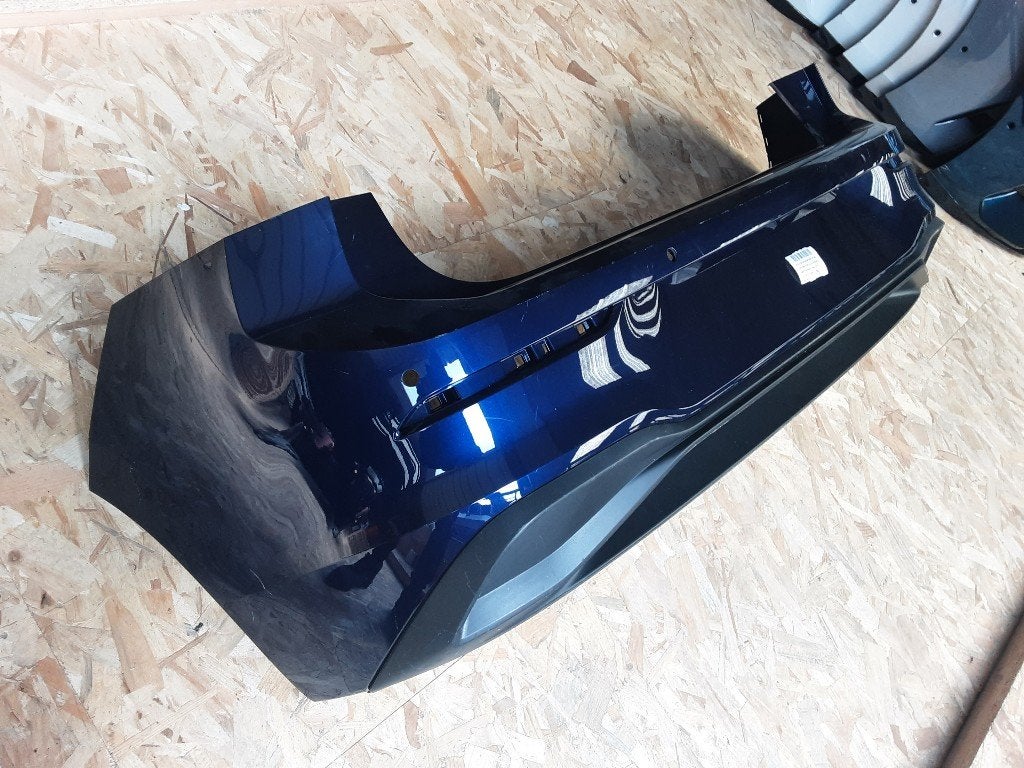 PARE-CHOCS ARRIÈRE Volkswagen Golf VIII (CD1) (5H6807421C), Arrière, Pare-chocs, Volkswagen, Mevr. I. Hauben