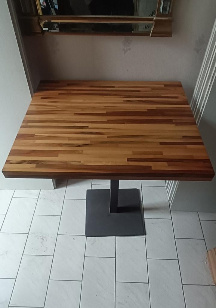 Cafétafel /eettafel, Enlèvement