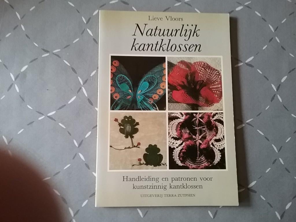Natuurlijk kantklossen, Enlèvement ou Envoi, Comme neuf, Patrons
