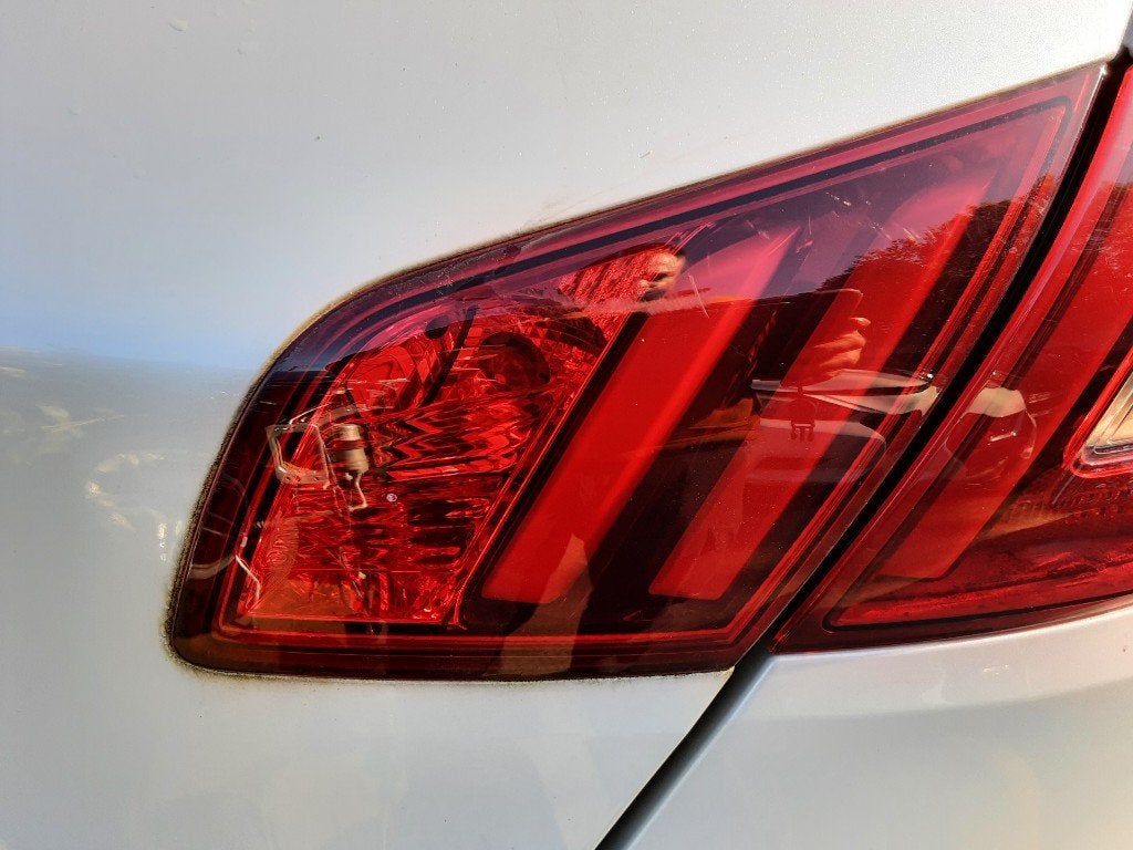PANNEAU ARRIÈRE DROIT AVEC LAMPE Peugeot, Kontakt-peugeot@peugeot.com, Utilisé, Peugeot Deutschland GmbH, Bahnhofsplatz
65423  Rüsselsheim, DE